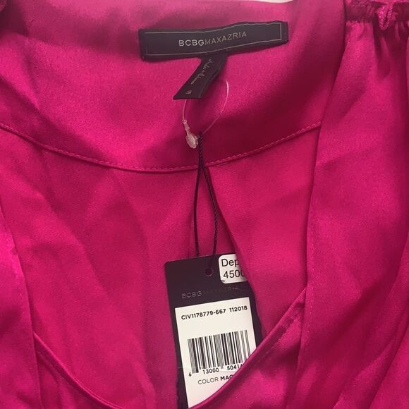🌟NWT BCBGMAXAZRIA high-Low wrap top🌟 - Picture 5 of 10